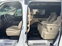 2024 Toyota Alphard 2.5L Hybrid Premium, белый — фото 10