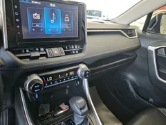 2020 Toyota RAV4 2.0L CVT 4WD Fashion, белый — фото 8