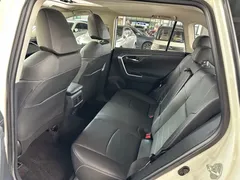 2021 Toyota RAV4 2.0L CVT 2WD Fashion, белый — фото 7