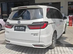 2022 Honda Odyssey 2.0L e:HEV Rui, белый — фото 9