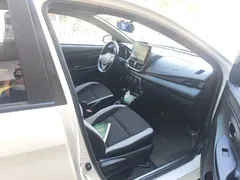2021 Toyota Yaris L Zhixuan X 1.5L CVT, белый — фото 19