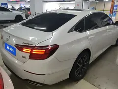 2022 Honda Inspire 260TURBO, белый — фото 3