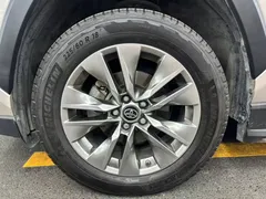2022 Toyota Wildlander 2.0L CVT 4WD Luxury — фото 17