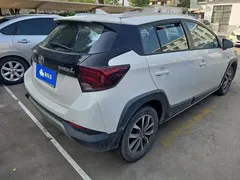 2022 Toyota Yaris L Zhixuan X 1.5L CVT Leading Plus, белый — фото 3