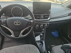 2022 Toyota Yaris L Zhixuan X 1.5L CVT Leading Plus, белый — фото 11