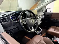 2022 Honda Odyssey 2.0L e:HEV, чёрный — фото 9