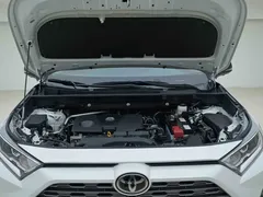 2022 Toyota RAV4 2.0L CVT 4WD Premium, белый — фото 6