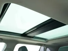 2022 Toyota RAV4 2.0L CVT 4WD Premium, белый — фото 10
