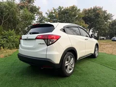 2022 Honda Vezel 1.5L CVT Elite, белый — фото 6