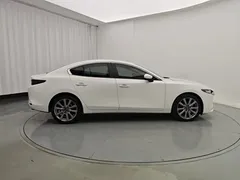 2021 Mazda 3 2.0L AT, белый — фото 5