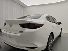 2021 Mazda 3 2.0L AT, белый — фото 7