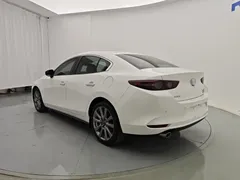 2021 Mazda 3 2.0L AT, белый — фото 8