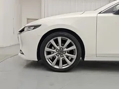 2021 Mazda 3 2.0L AT, белый — фото 10