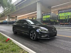 2023 Volkswagen Magotan 330TSI DCT Luxury, чёрный — фото 2