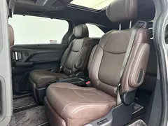 2021 Toyota Sienna 2.5L Hybrid Platinum — фото 7