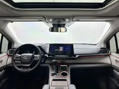 2021 Toyota Sienna 2.5L Hybrid Comfort, белый — фото 8