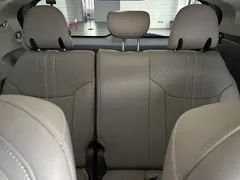 2021 Toyota Sienna 2.5L Hybrid Comfort, белый — фото 10