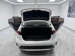 2022 Toyota Levin 185T CVT Luxury, белый — фото 17