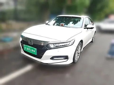 2018 Honda Accord 260TURBO Luxury