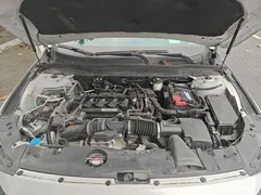 2018 Honda Accord 260TURBO Luxury, белый — фото 16