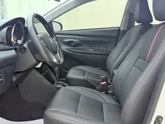 2022 Toyota Yaris L Zhixuan X 1.5L CVT Luxury Plus, белый — фото 11