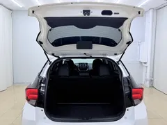 2022 Toyota Yaris L Zhixuan X 1.5L CVT Luxury Plus, белый — фото 20