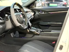 2021 Honda Civic Hatchback 220Turbo CVT, белый — фото 17