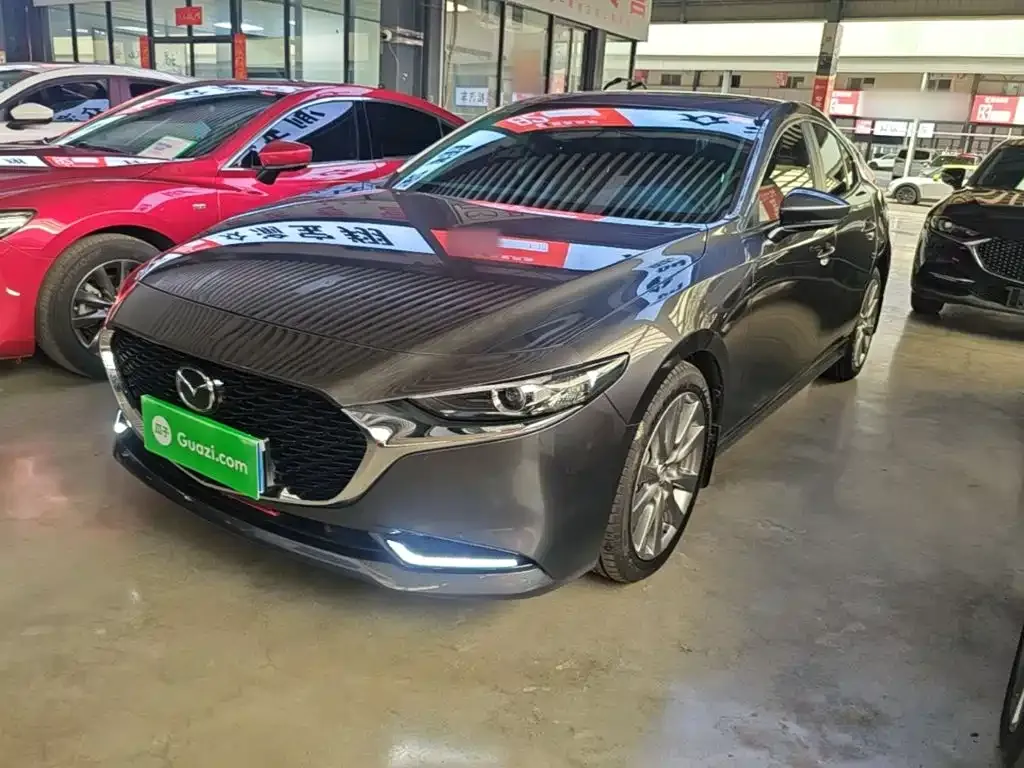 2022 Mazda 3 2.0L AT