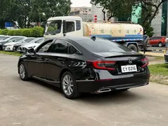 2022 Honda Accord 260TURBO Luxury, чёрный — фото 8
