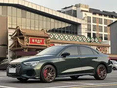2022 Audi A3L Limousine 35 TFSI Fashion Sport, зелёный — фото 1