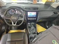2021 Nissan Qashqai 2.0L CVT Luxury, чёрный — фото 10