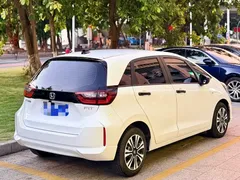 2023 Honda Fit 1.5L CVT, белый — фото 3