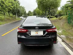 2021 Toyota Camry 2.0G Luxury, чёрный — фото 14
