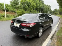 2021 Toyota Camry 2.0G Luxury, чёрный — фото 15
