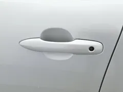 2023 Toyota Frontlander 2.0L CVT Elite, белый — фото 18