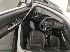 2021 Nissan Kicks 1.5L XV CVT Luxury, белый — фото 16