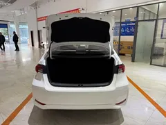 2022 Toyota Corolla 1.2T S-CVT Pioneer Plus, белый — фото 8
