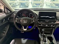 2022 Honda Accord 260TURBO Premium, белый — фото 9