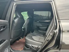 2021 Toyota Crown Kluger 2.5L HEV 4WD Premium, чёрный — фото 5