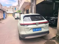 2023 Honda Vezel 1.5L CVT Luxury, белый — фото 11