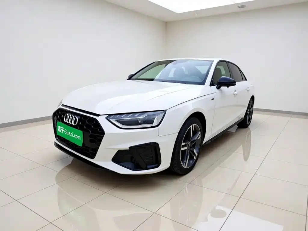 2022 Audi A4L 40 TFSI Luxury Sport