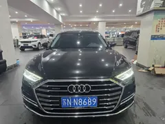 2021 Audi A8L 50 TFSI quattro Comfort, чёрный — фото 1