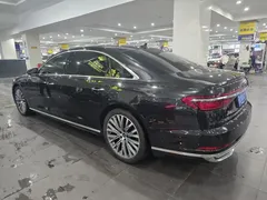 2021 Audi A8L 50 TFSI quattro Comfort, чёрный — фото 3