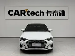 2022 Audi A3L Limousine 35 TFSI Luxury, белый — фото 2