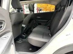 2022 Honda Vezel 1.5L CVT Elite, белый — фото 9