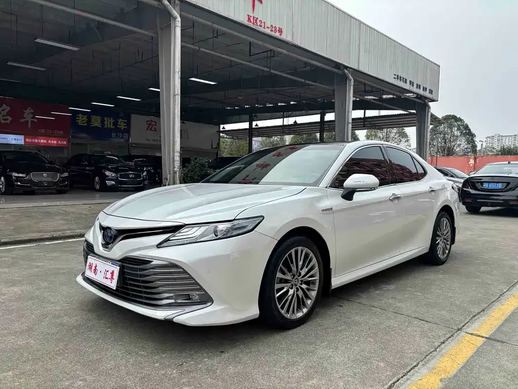 2021 Toyota Camry Hybrid 2.5HG Luxury