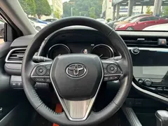 2021 Toyota Camry Hybrid 2.5HG Luxury, белый — фото 7