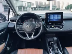 2021 Toyota Corolla 1.2T S-CVT Elite Plus, белый — фото 10
