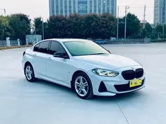 2023 BMW 1 Series 120i M Sport Night Edition, белый — фото 3