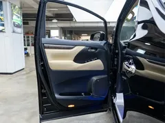 2021 Toyota Alphard Hybrid 2.5L Premium, чёрный — фото 14